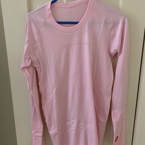 Lululemon swiftly ls